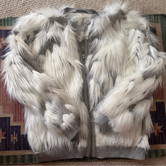 Zara faux fur bomber jacket - Picture 7 of 13